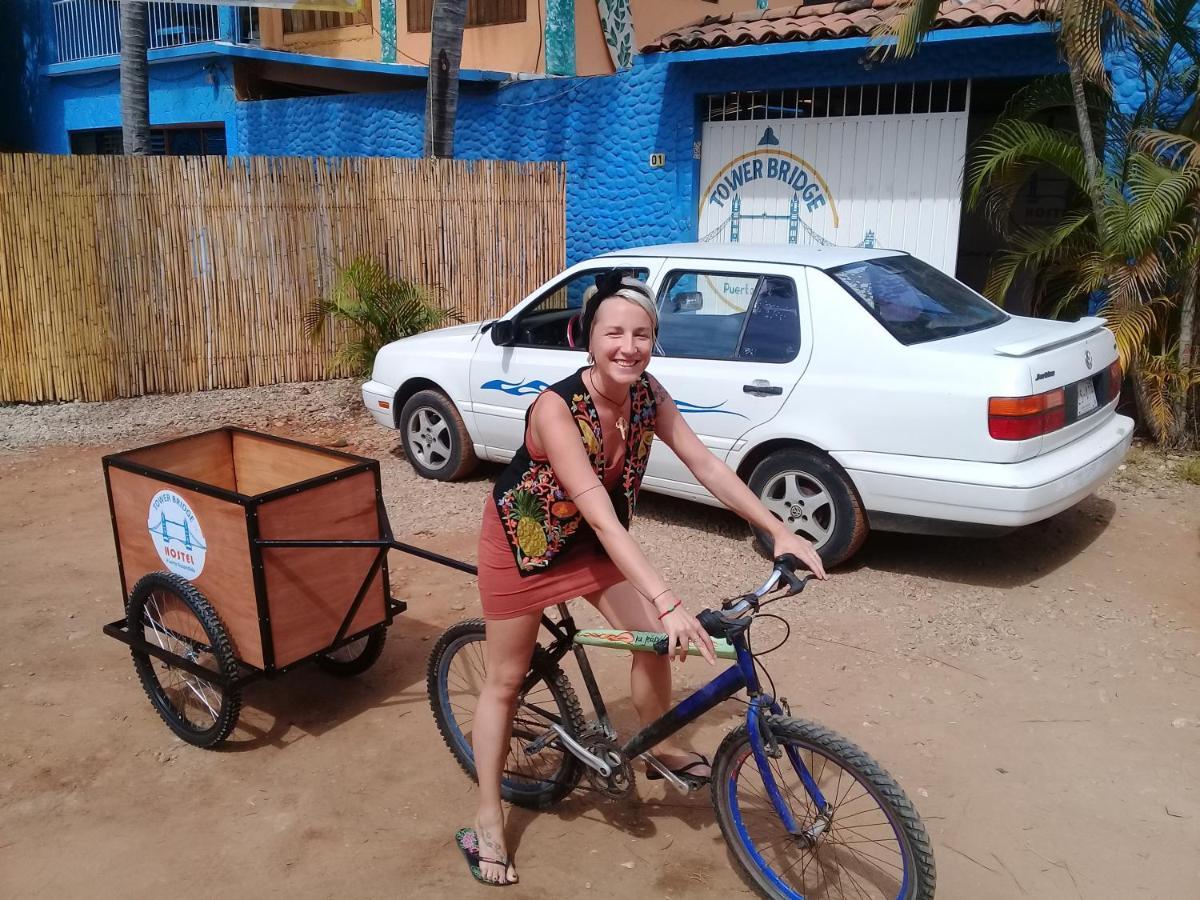 Tower Bridge Hostel Puerto Escondido  Eksteriør bilde